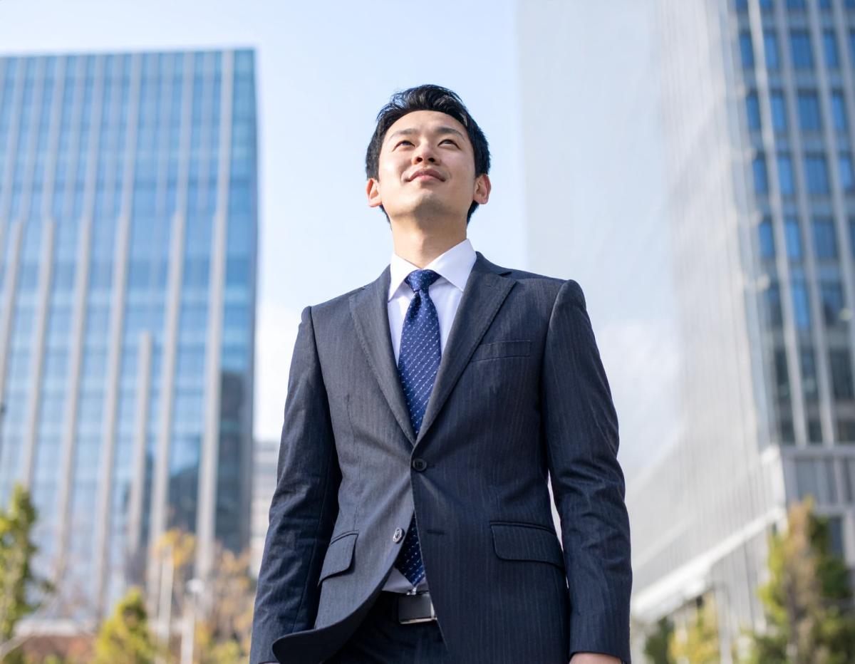 不動産仲介営業＜設立18年、年平均売上成長率120％の成長企業／社員満足度94％！＞